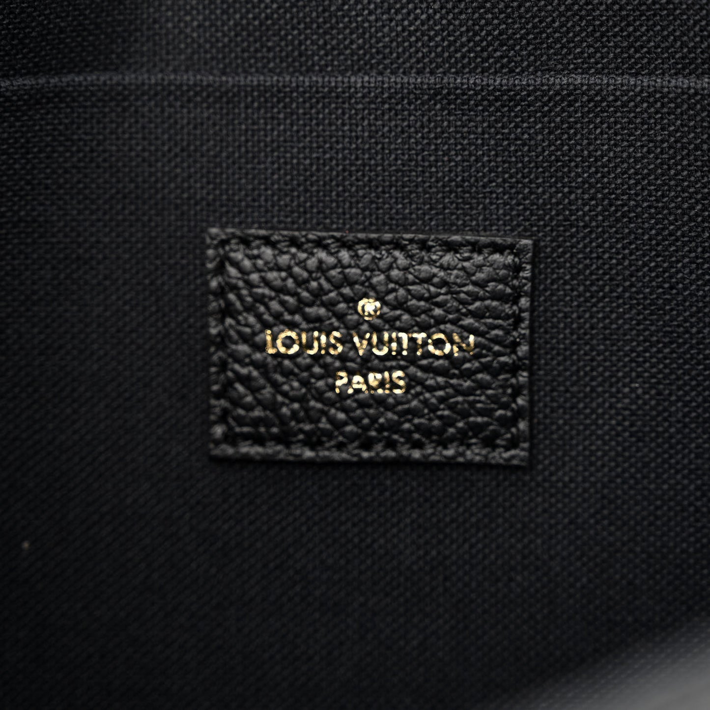 Empreinte Pochette Felicie Chain Wallet Black