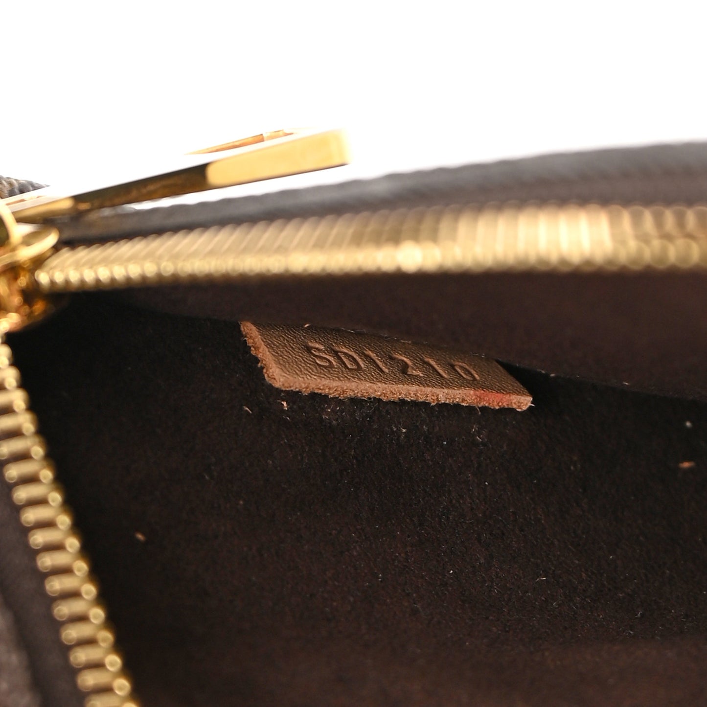 Monogram Pochette Metis