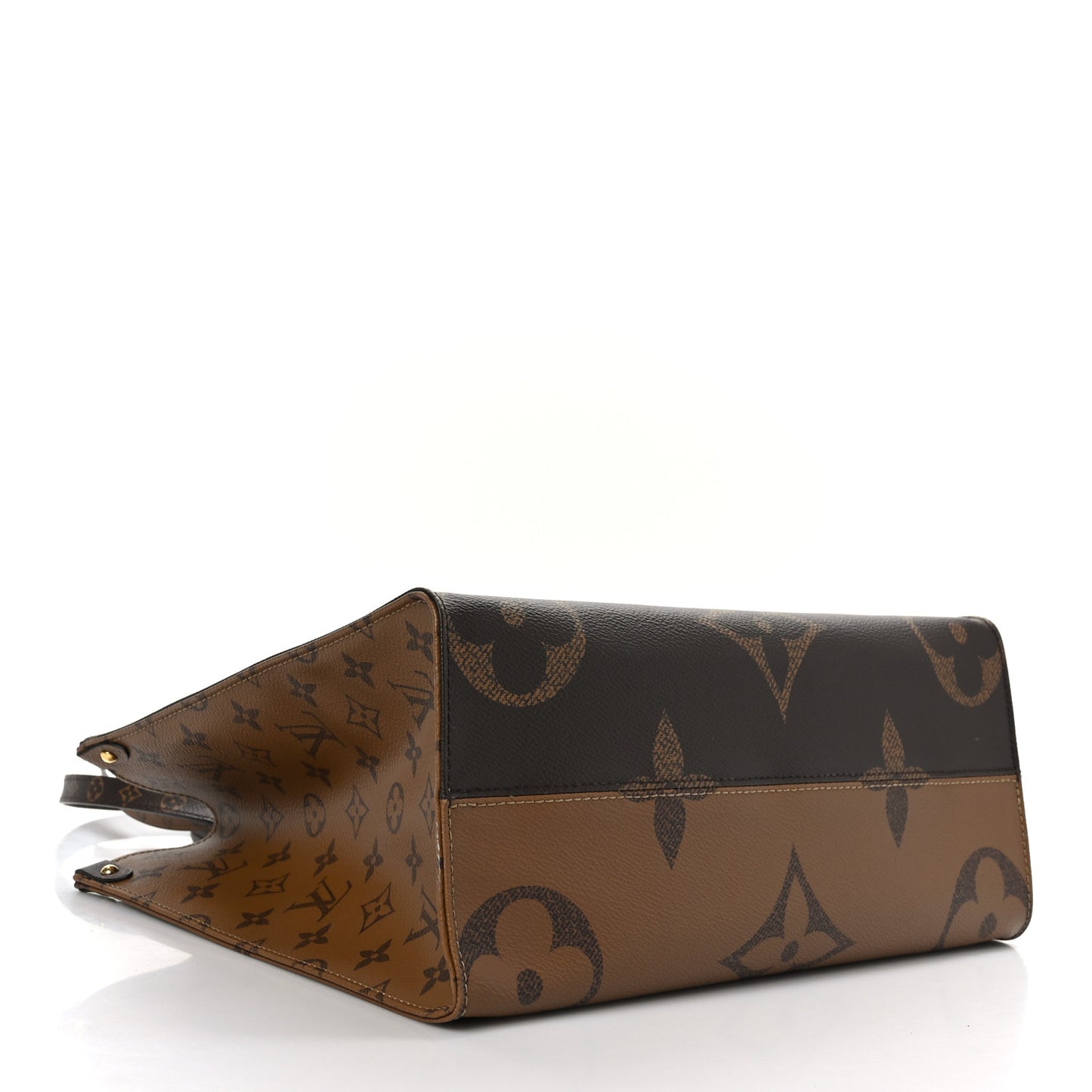 Reverse Monogram Giant Onthego MM
