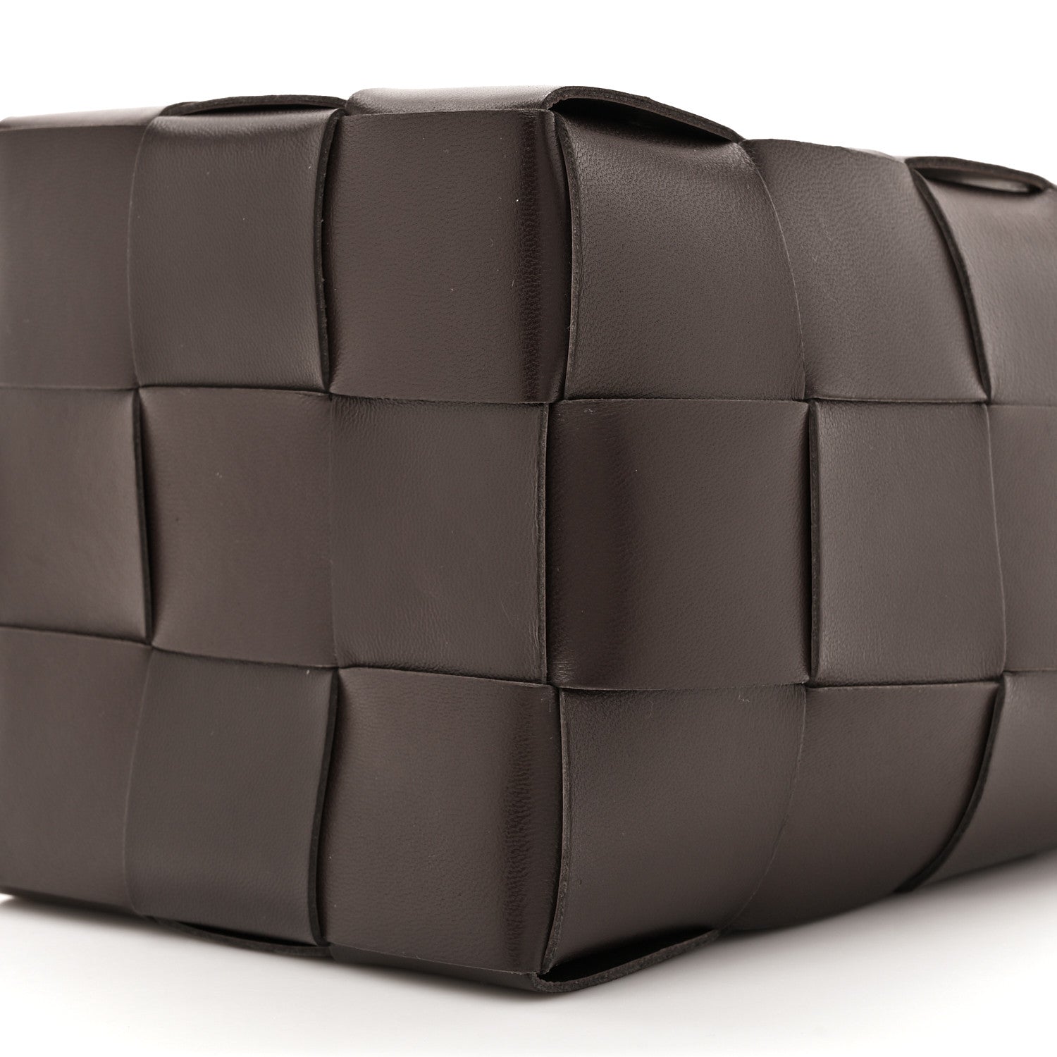 Bottega Veneta Nappa Maxi Intrecciato Mini Cassette Bucket Bag Fondant 8 of 9