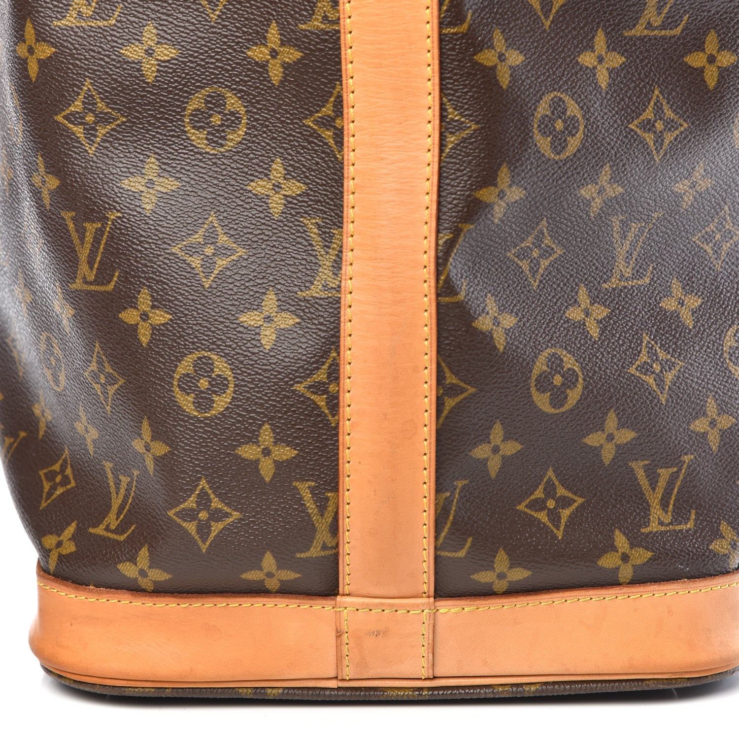 Louis Vuitton Monogram Cruiser 40 25 of 42