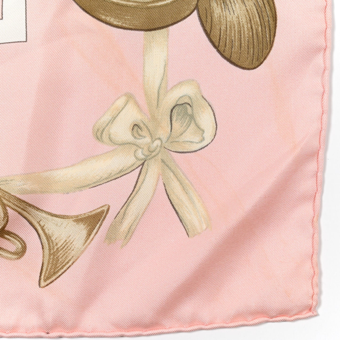 Silk La Danse Du Cheval Scarf 90 Rose Sable Blanc