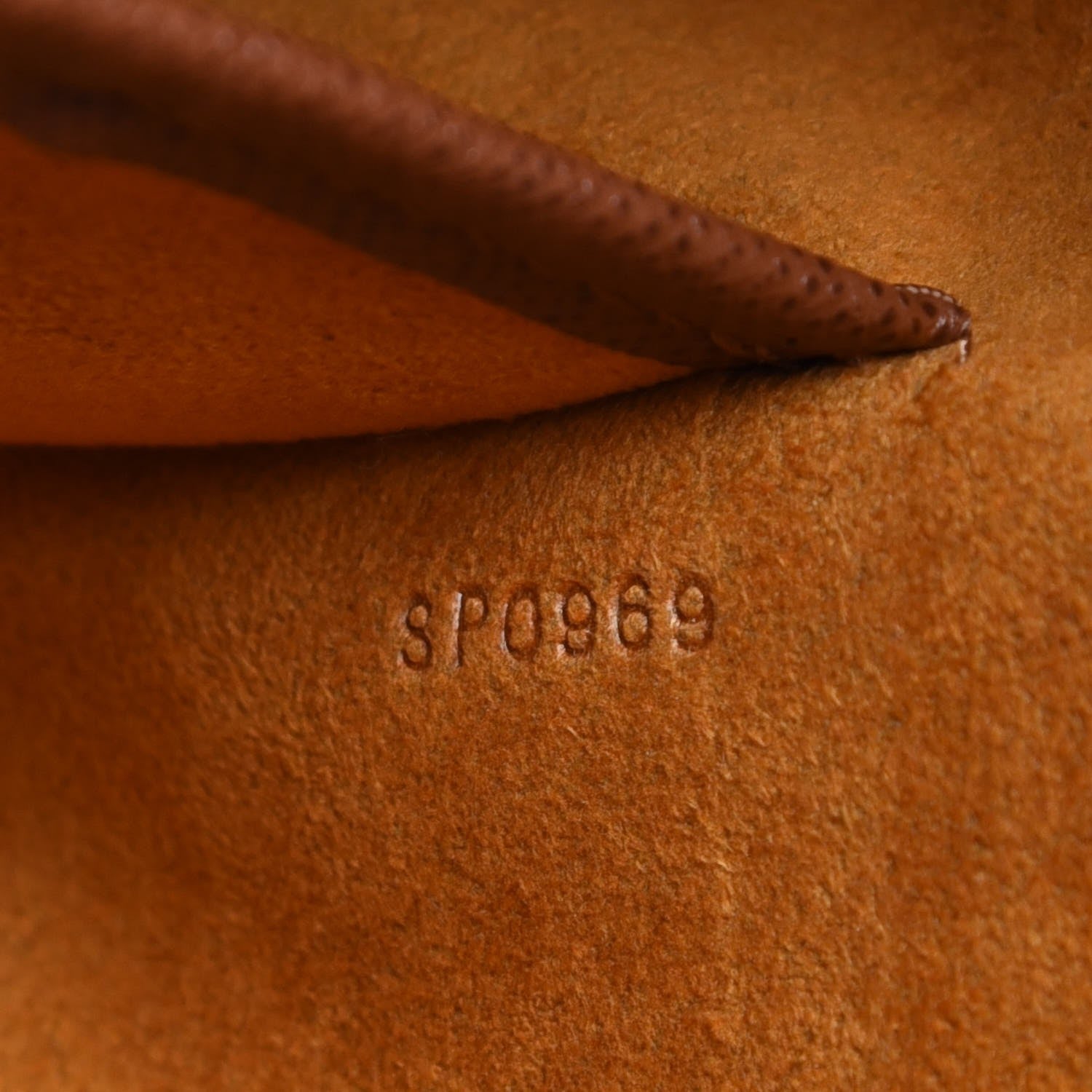 Louis Vuitton Monogram Musette Tango 7 of 10