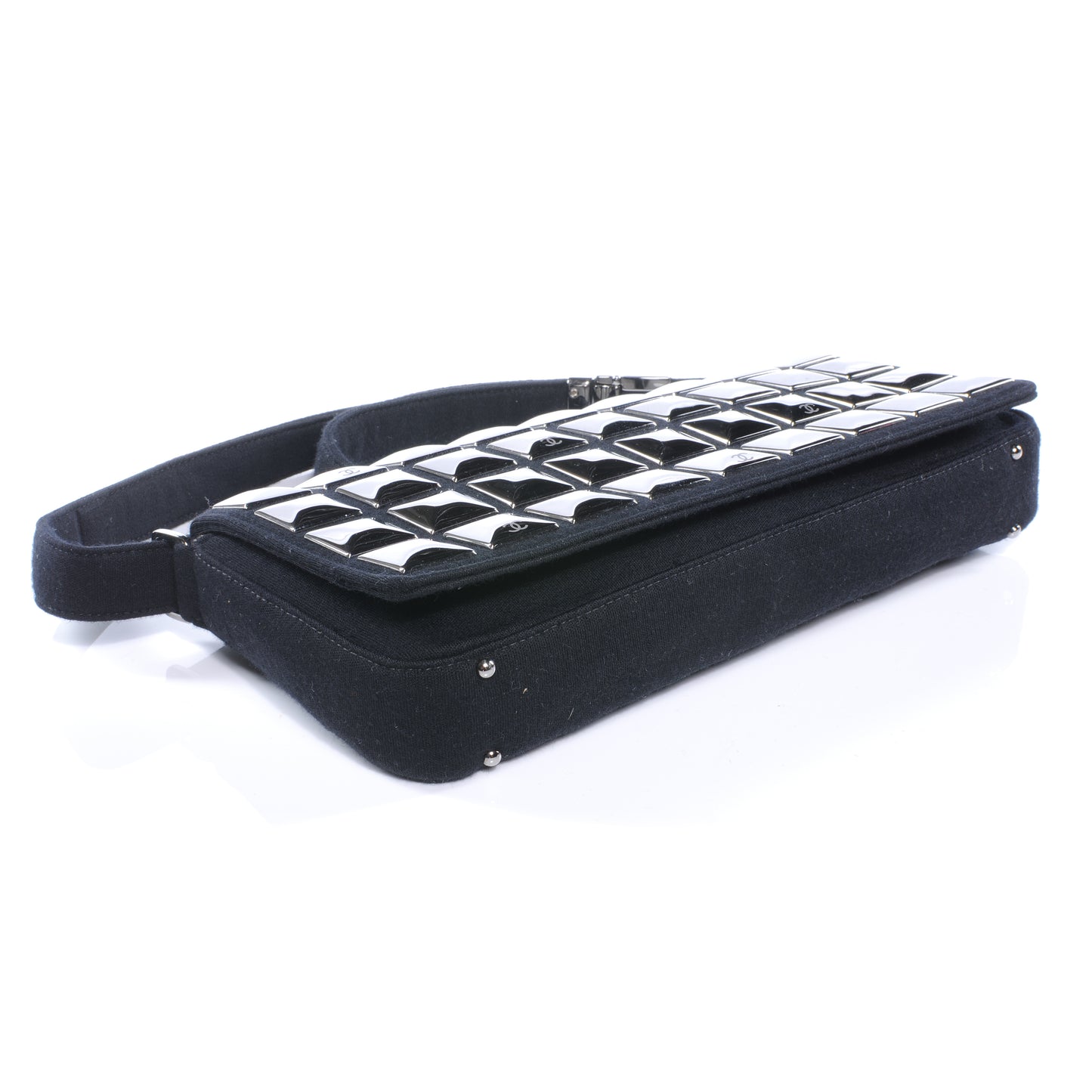 Jersey CC Pyramid Stud Flap Black