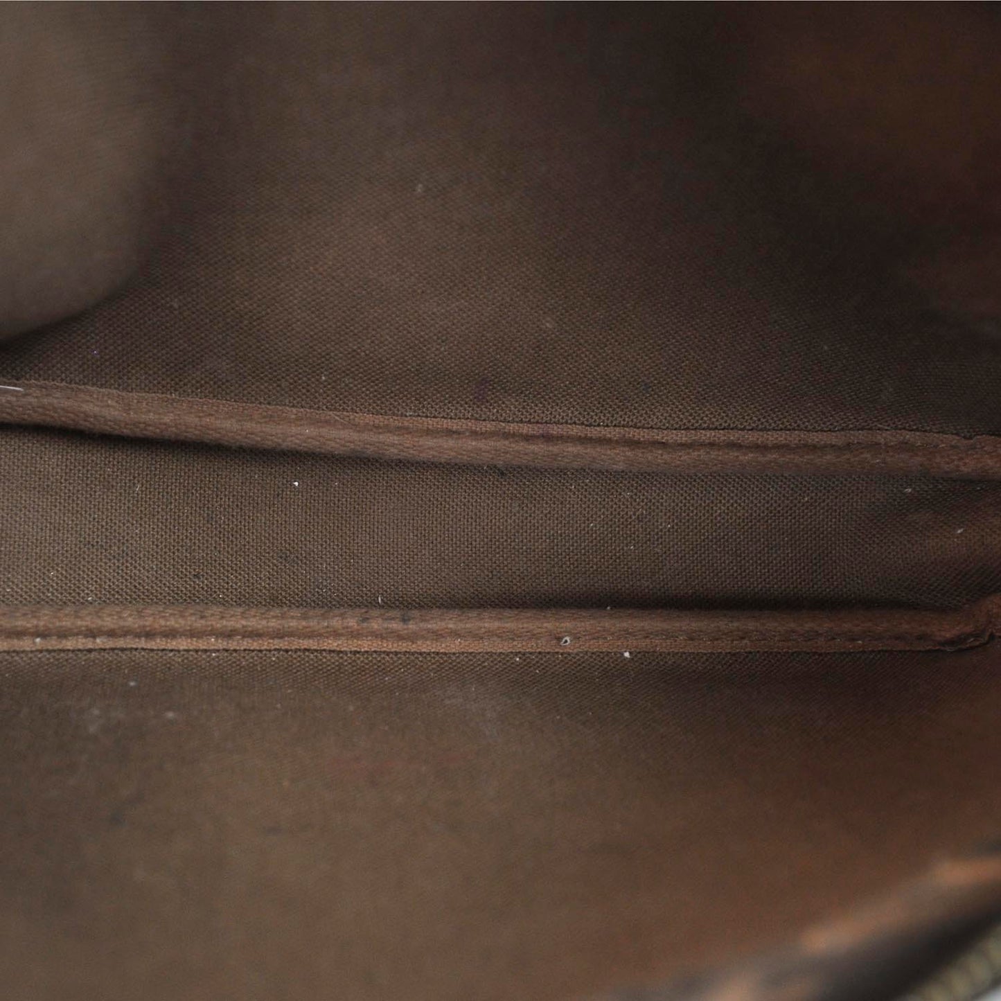 Monogram Pochette