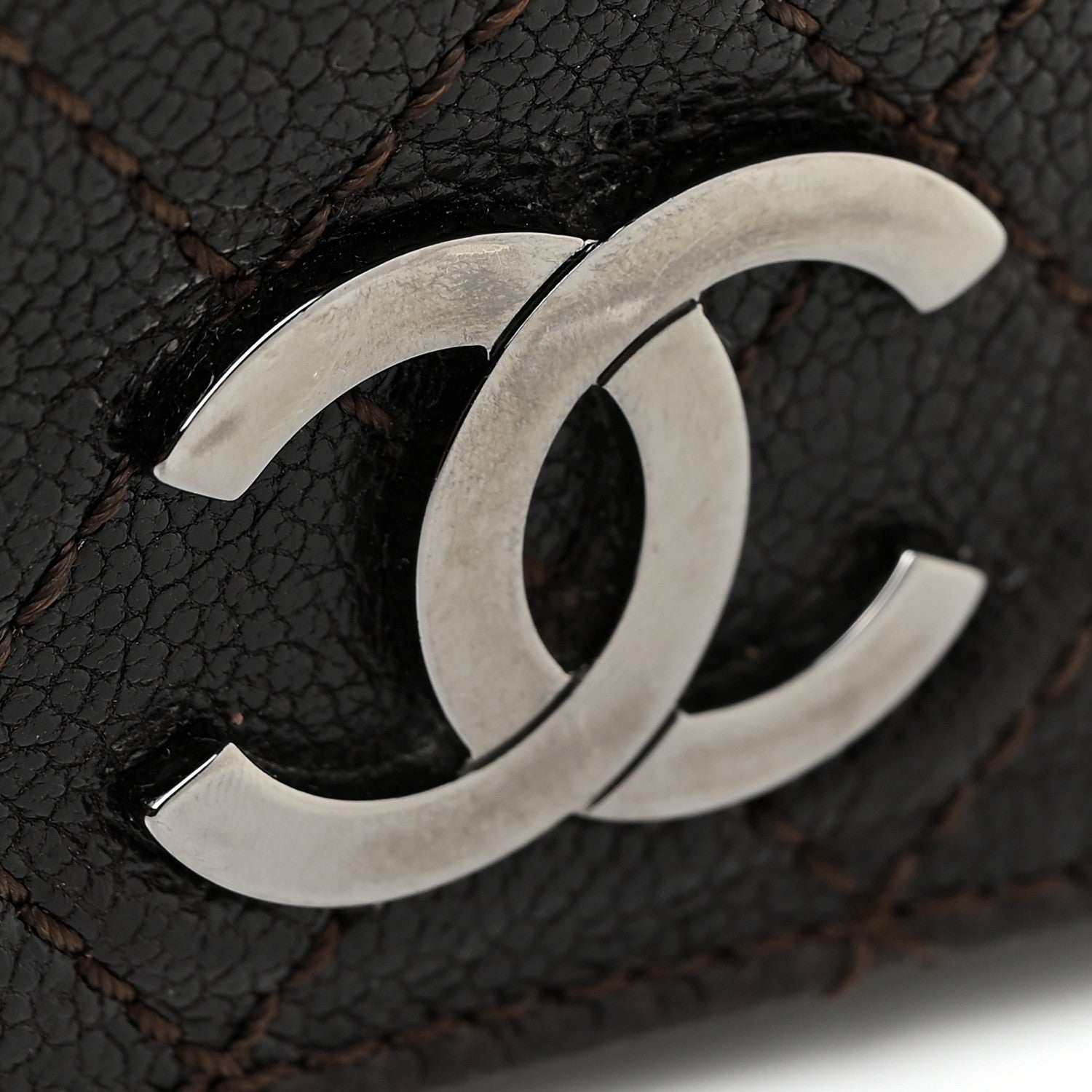 Chanel Glazed Caviar Small Pocket In The City Shoulder Bag Brown 23 of 26
