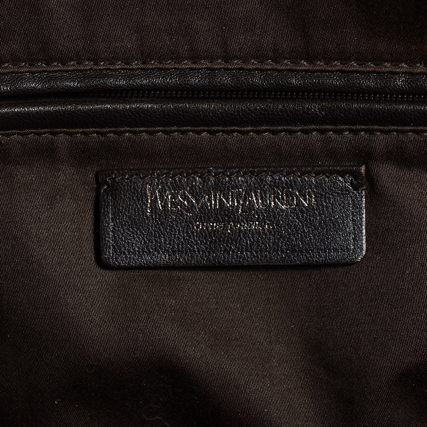 Textured Patent Medium Easy Sac