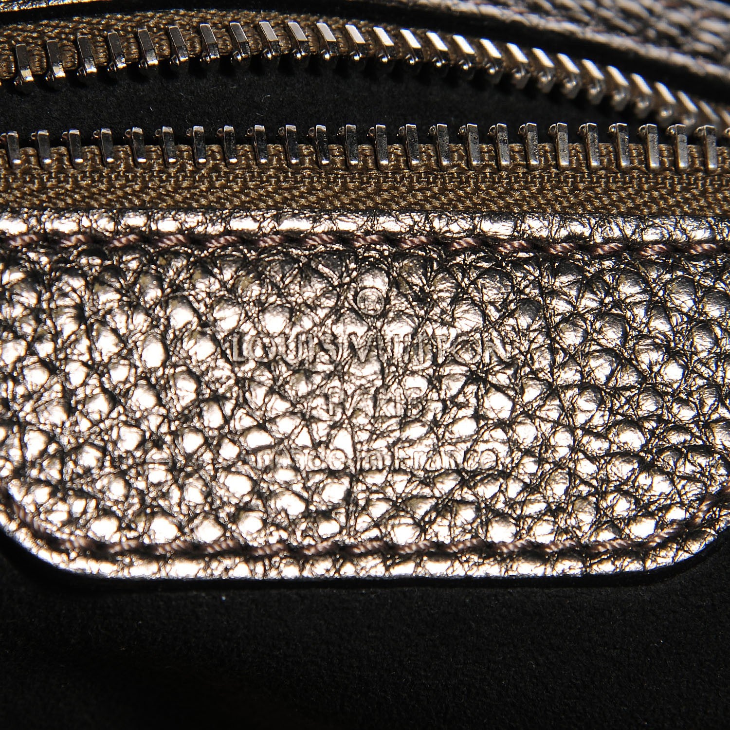 Louis Vuitton Mahina XL Bronze 6 of 7