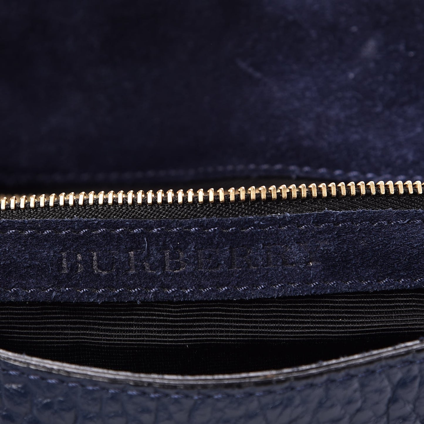 Signature Grain Large Mildenhall Shoulder Bag Blue
