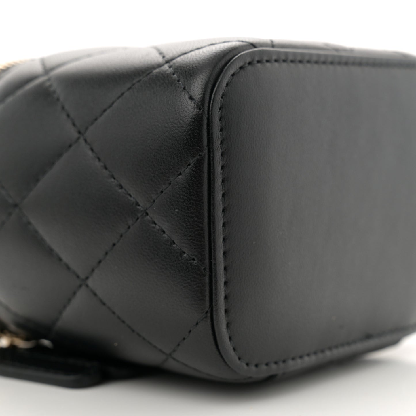 Lambskin Quilted Mini Vanity Case With Pearl Chain Black