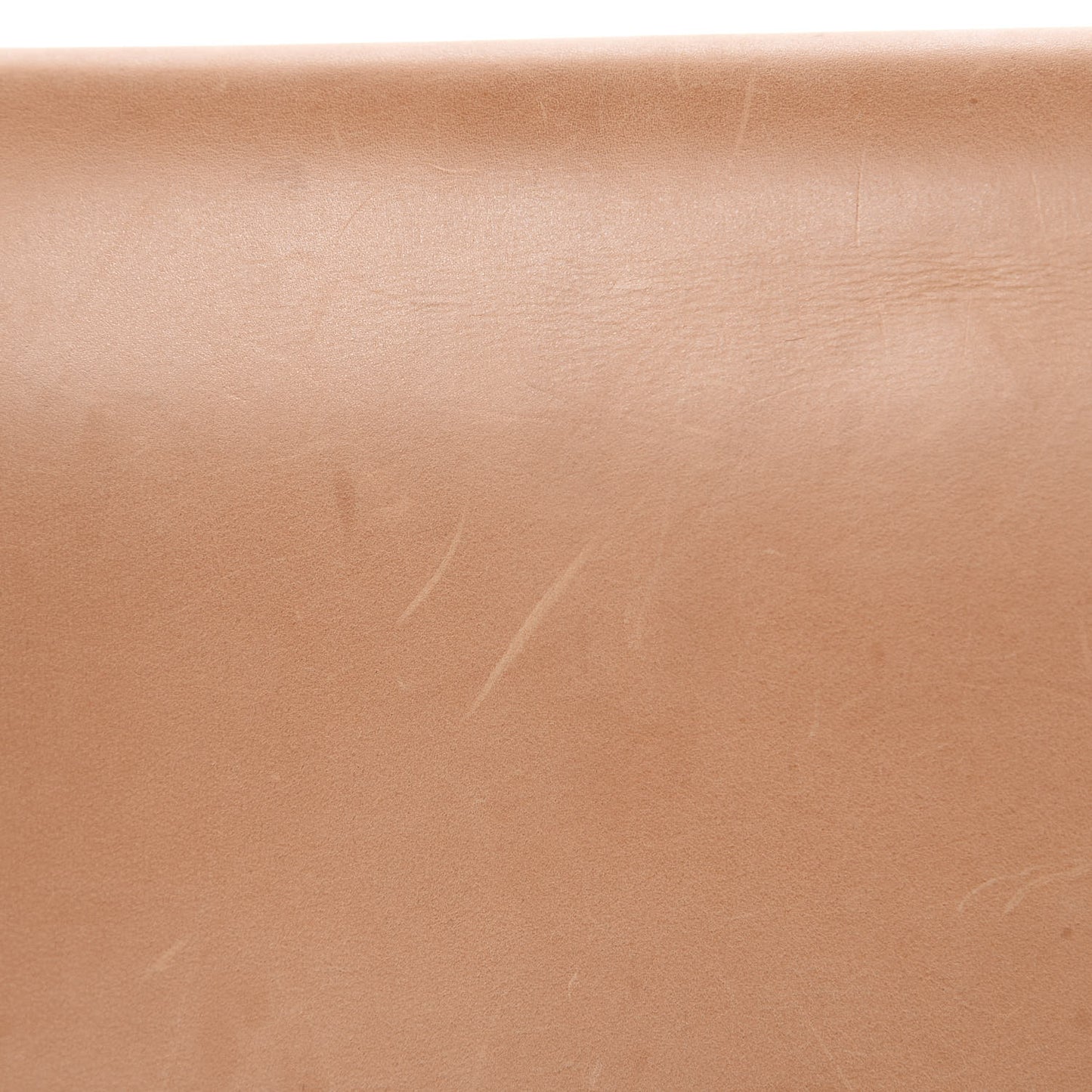 Calfskin Medium Classic Betty Beige