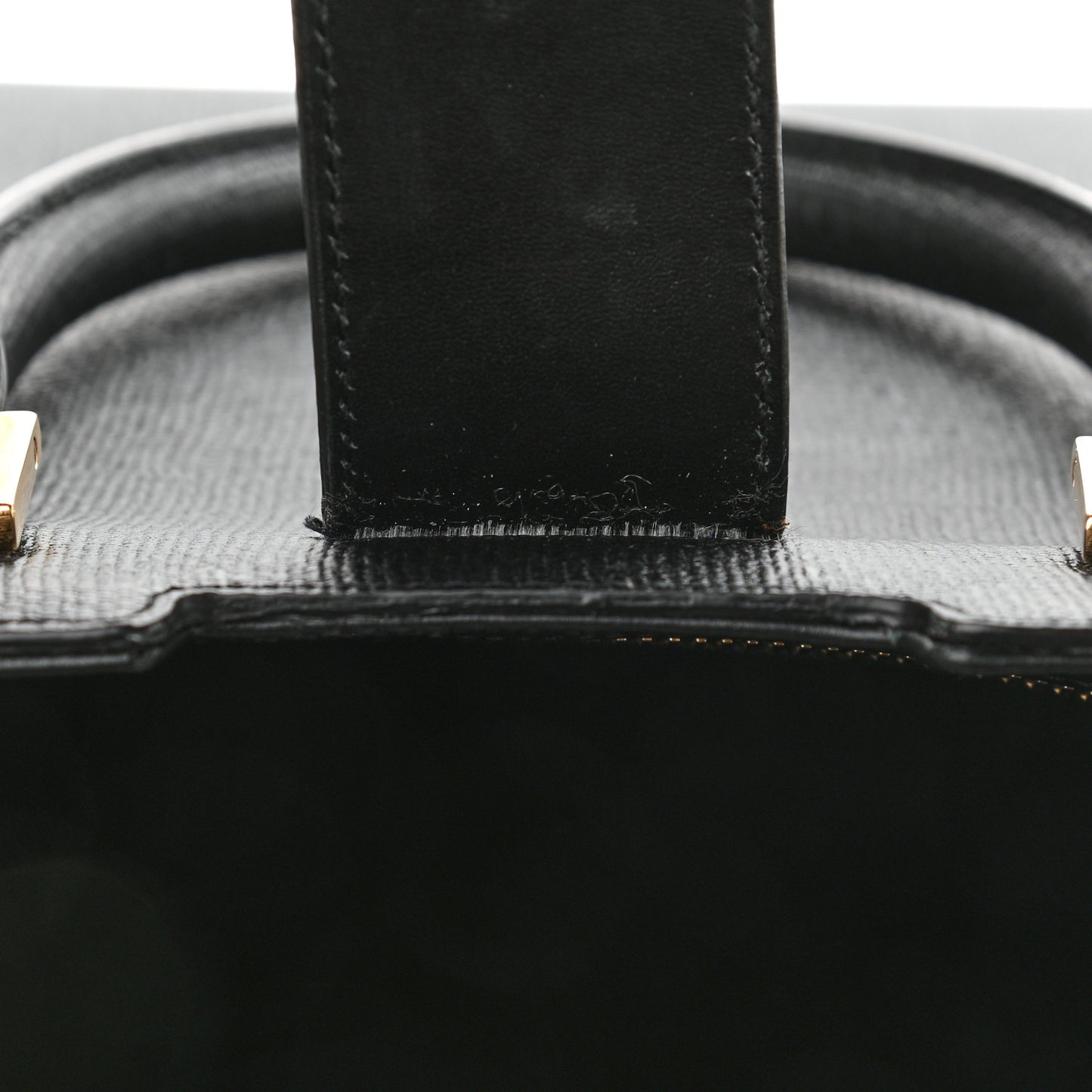 Textured Calfskin Small Classic Y Cabas Black