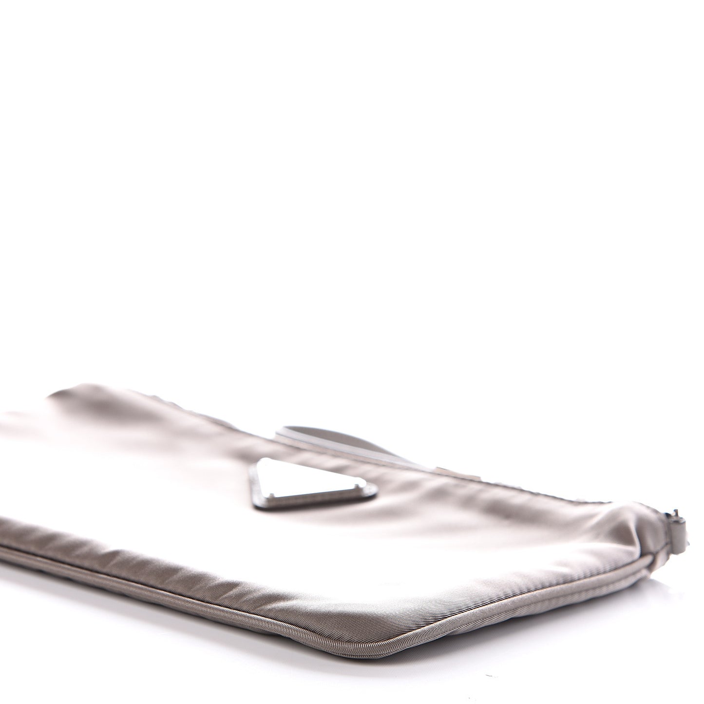 Tessuto Nylon Saffiano Wristlet Argilla