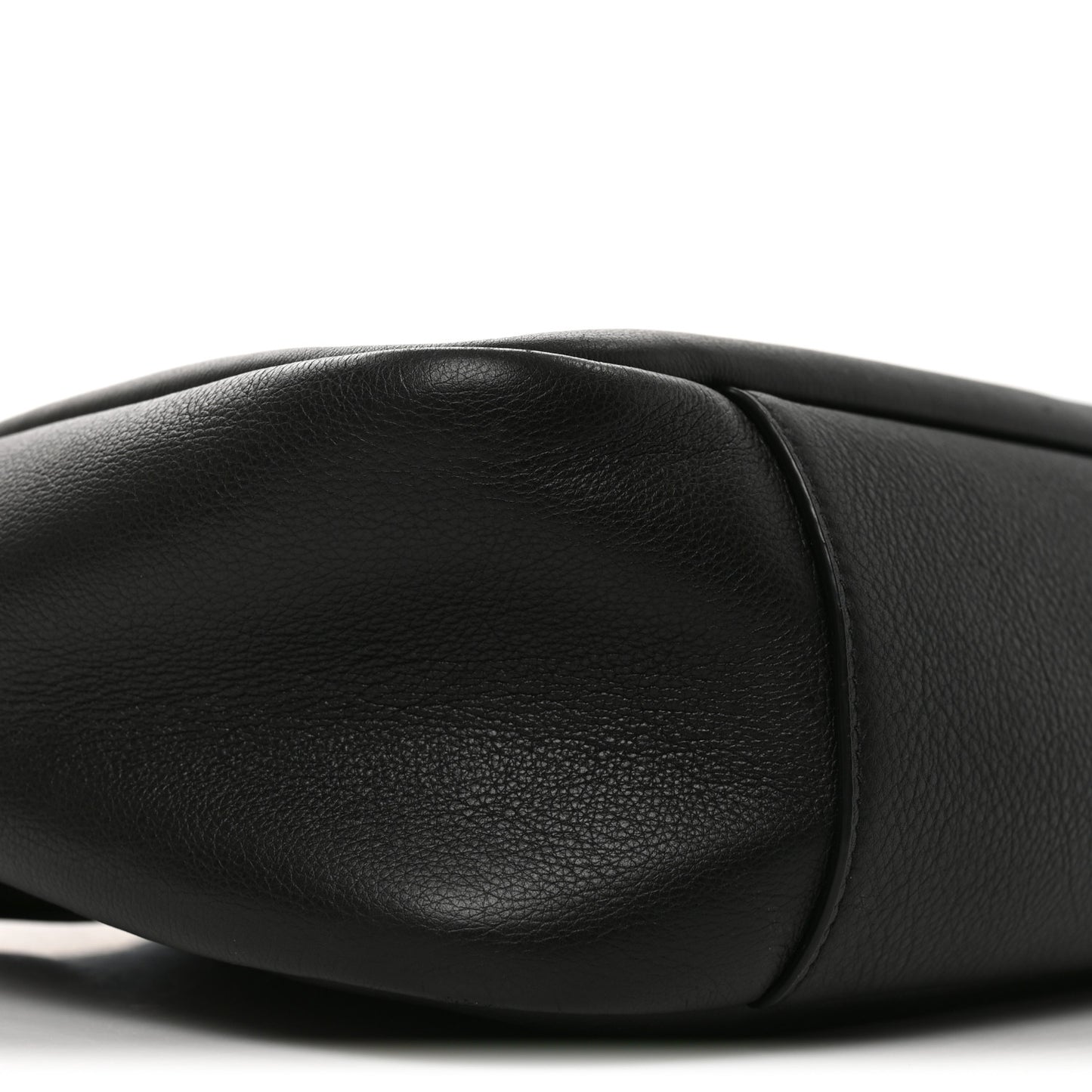 Smooth Calfskin Large Le 5 A 7 Soft Hobo Black