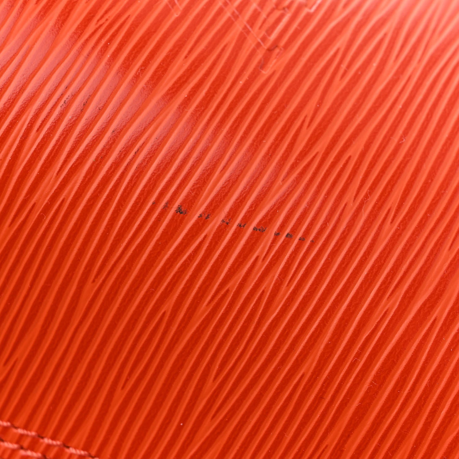 Louis Vuitton Epi Alma PM Piment 13 of 13