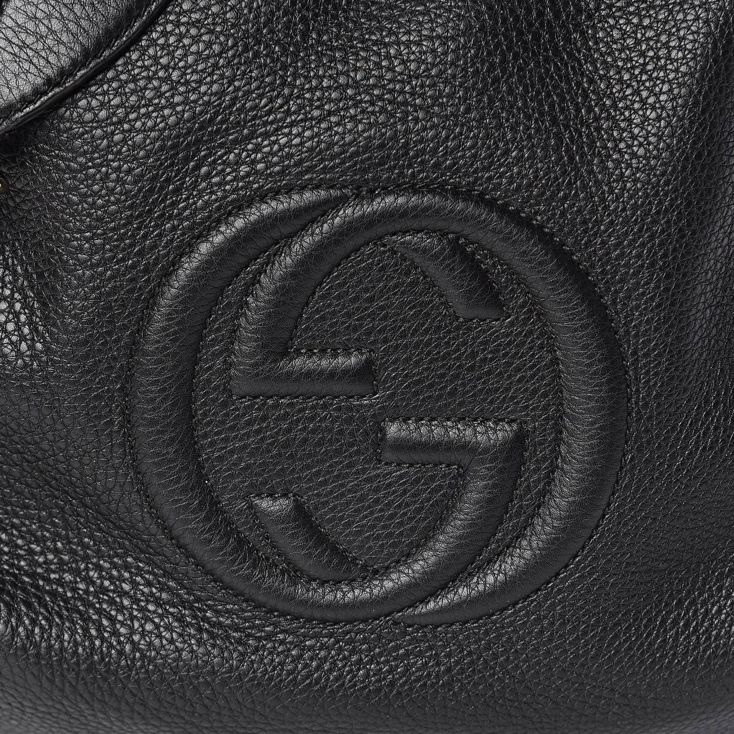 Pebbled Calfskin Medium Soho Chain Hobo Black