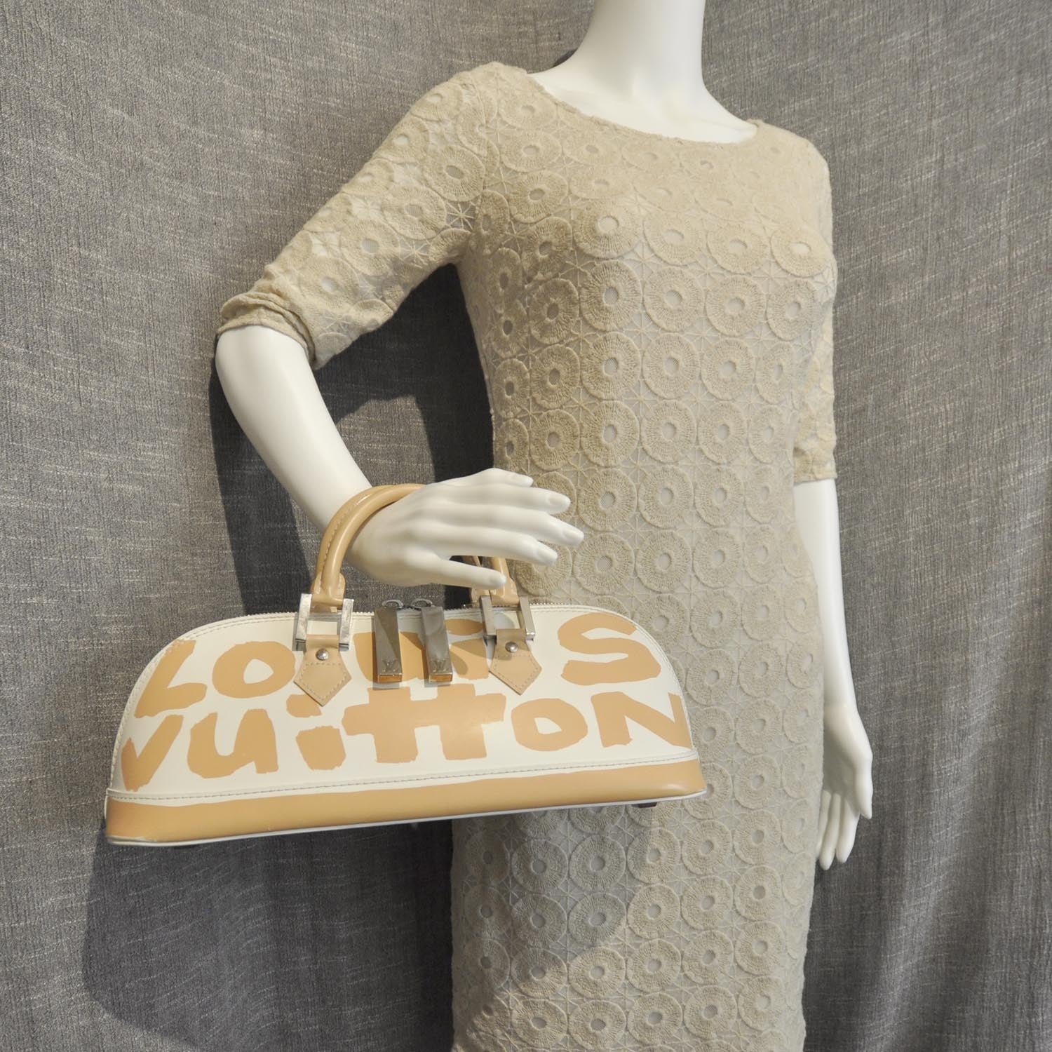 Louis Vuitton Graffiti Alma Horizontal Peach 2 of 7