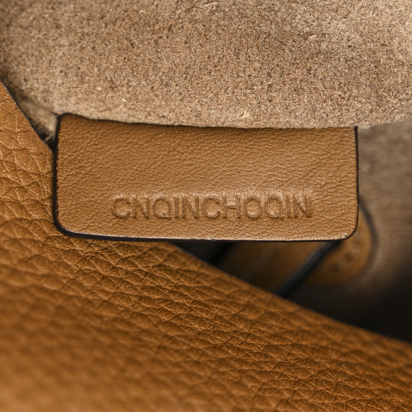 Grainy Calfskin Large Ashby Hobo Sand