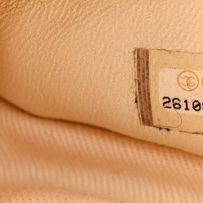 Chanel Tweed Shearling Lambskin Quilted Single Flap Muff White 8 of 11