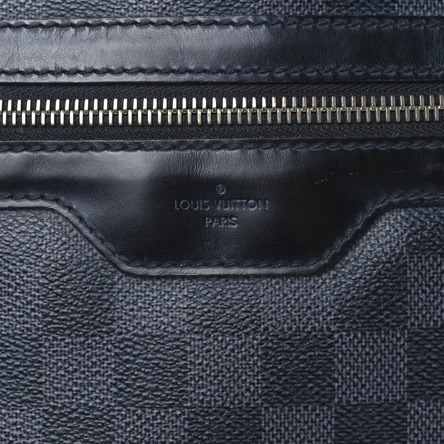 Louis Vuitton Damier Graphite Thomas 8 of 13