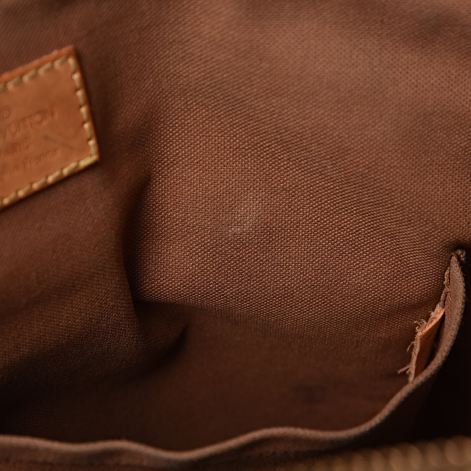 Louis Vuitton Monogram Tivoli GM 16 of 30