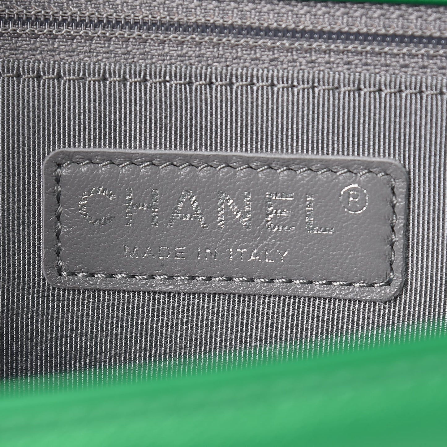 Metallic Calfskin Quilted New Medium Boy Flap Green