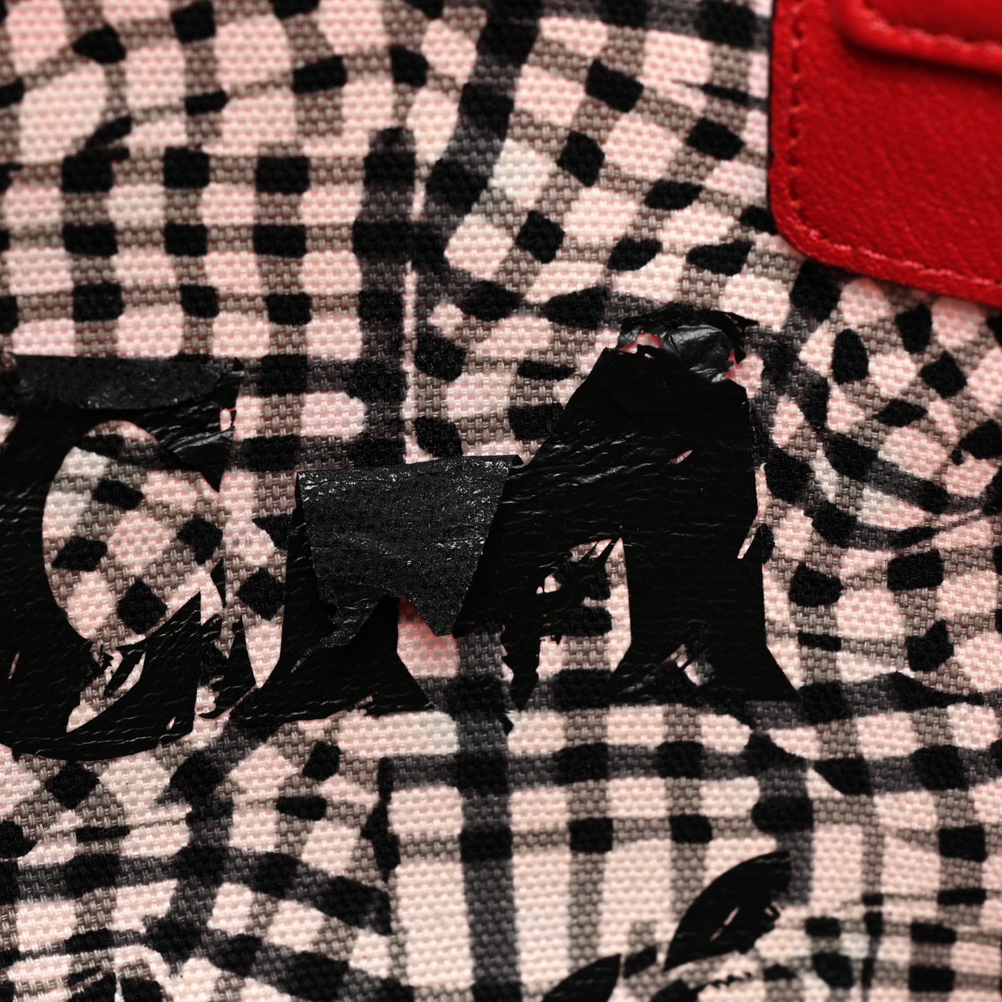 Visetos Medium Liz Reversible Shopper Tote Ruby Red