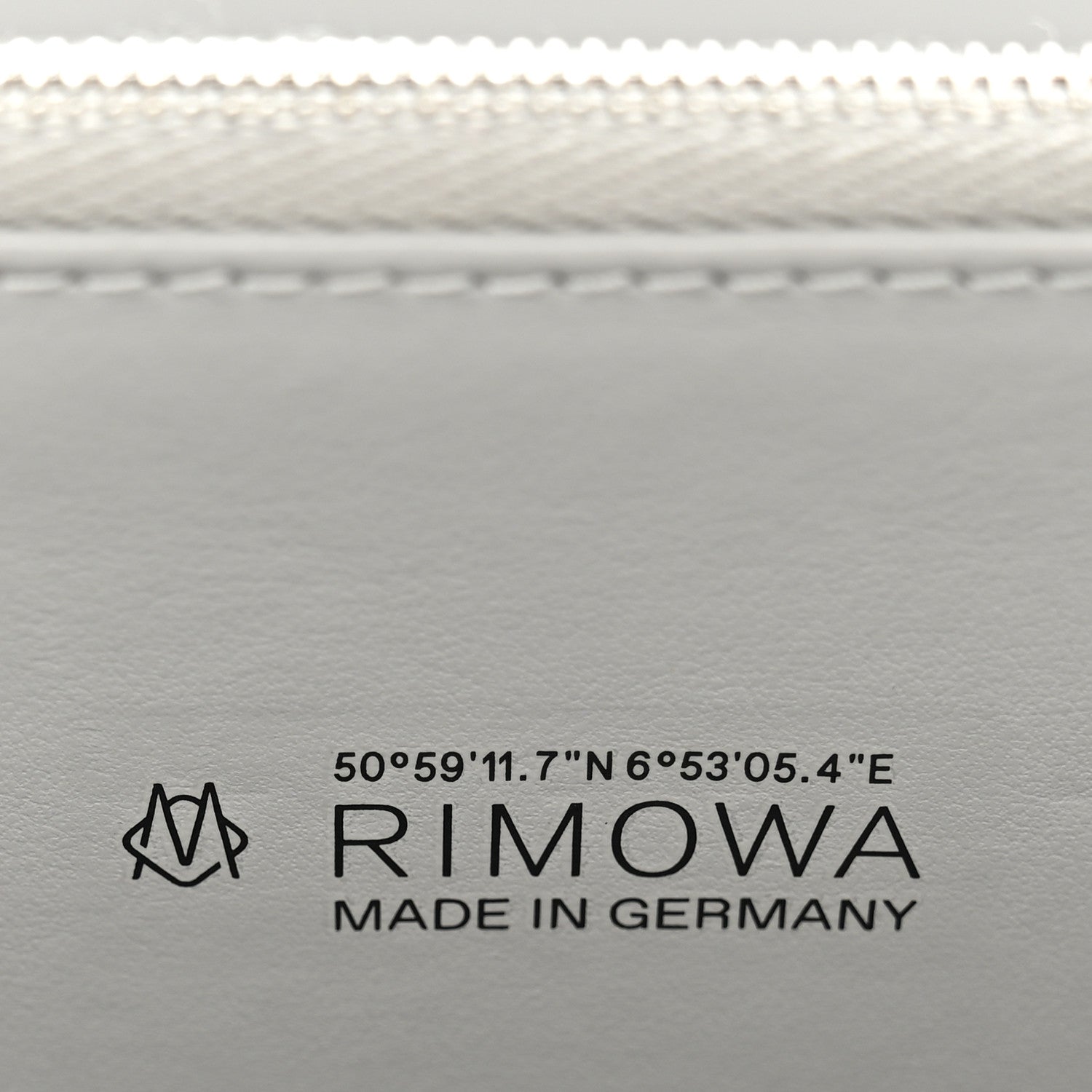 Rimowa Gloss Polycarbonate Personal Cross-Body Bag White Grey 6 of 9