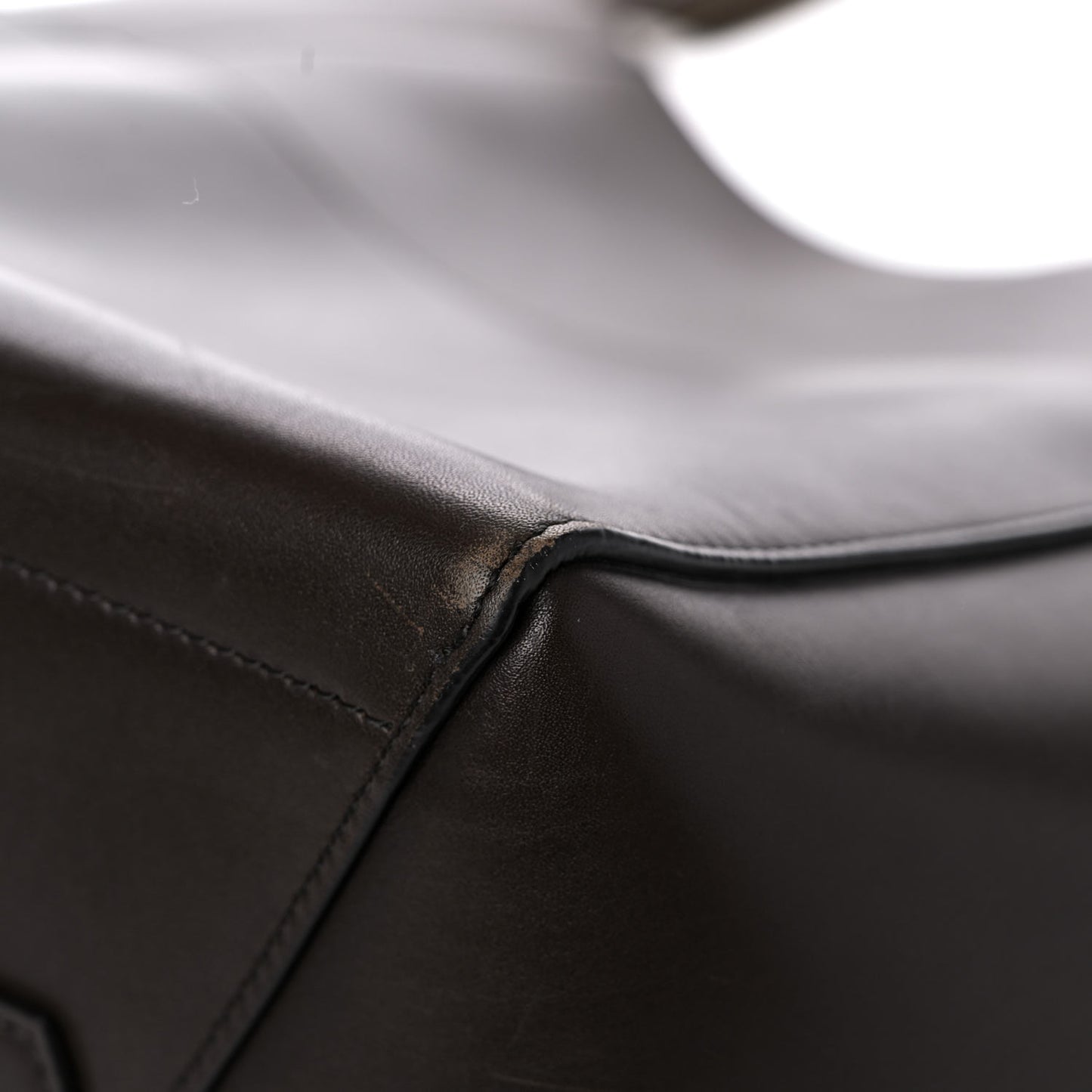 Supersoft Calfskin Sangle Bucket Bag Wood