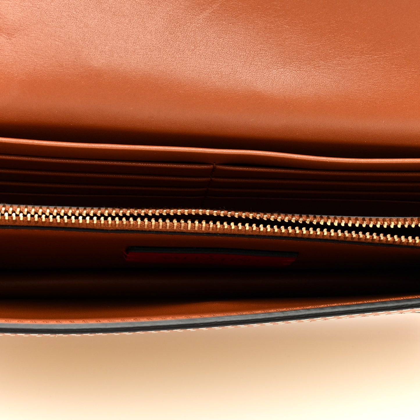 Raffia VLogo Wallet on Chain Naturale Saddle Brown