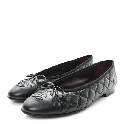 Chanel Aged Calfskin Quilted CC Cap Toe Ballerina Flats 37.5 Black 4 of 10