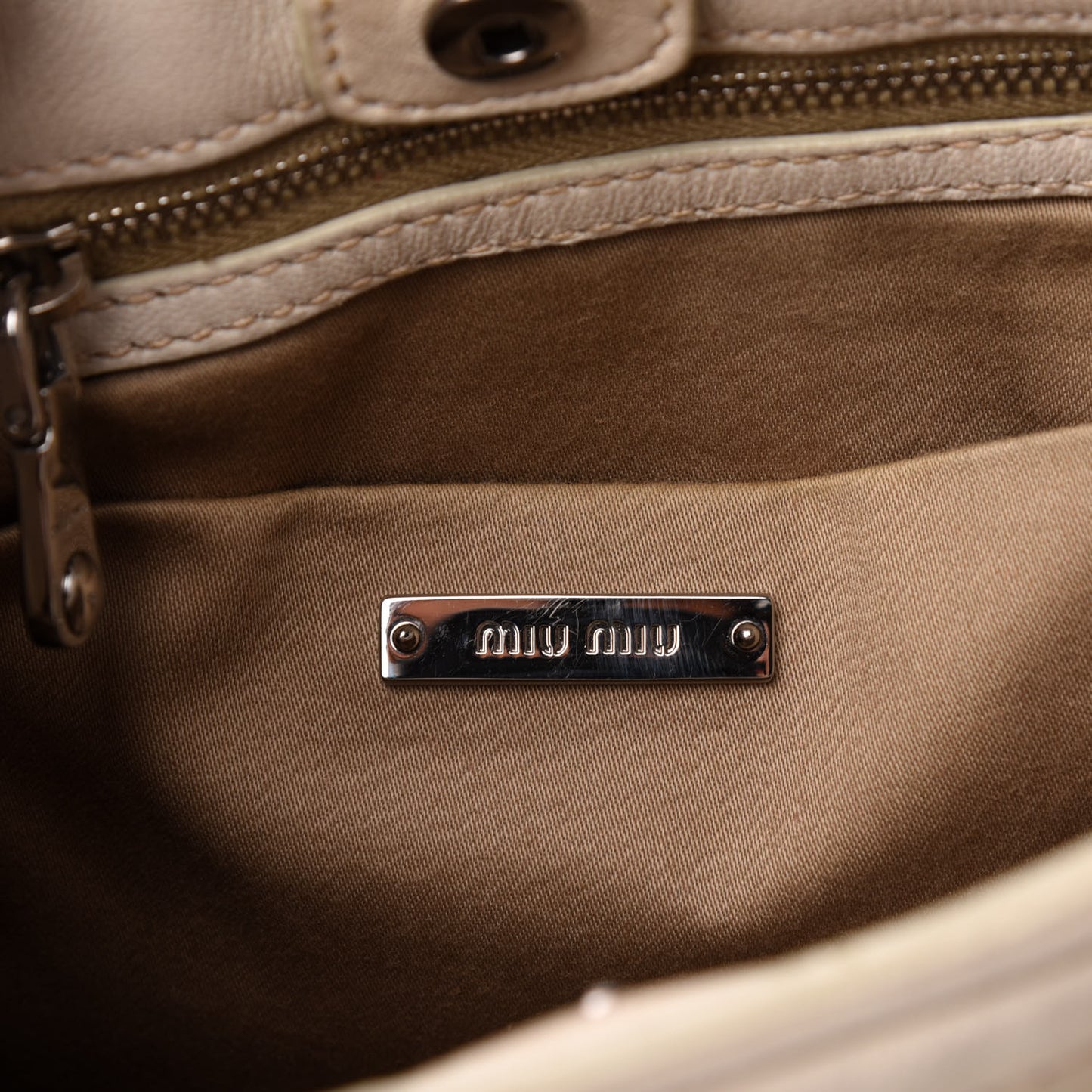 Nappa Matelasse Shoulder Bag Bianco