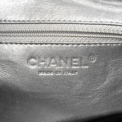 Chanel Patent Calfskin Small Luxe Ligne Tote Black 6 of 12