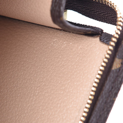 Louis Vuitton Monogram Toiletry Pouch 26 7 of 8
