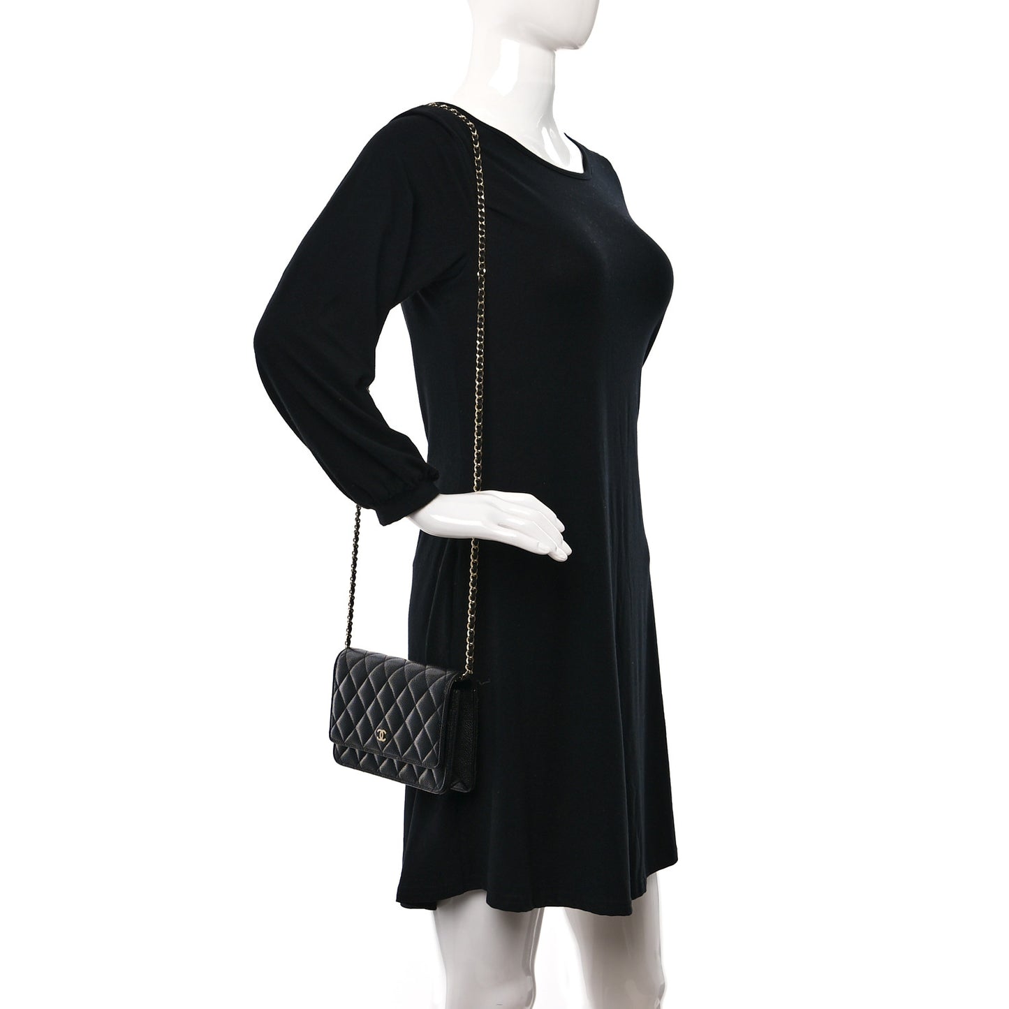 Caviar Quilted Wallet on Chain WOC Black