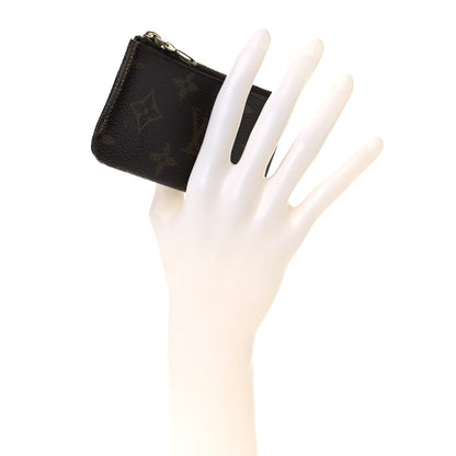 Louis Vuitton Monogram Key Pouch 2 of 11