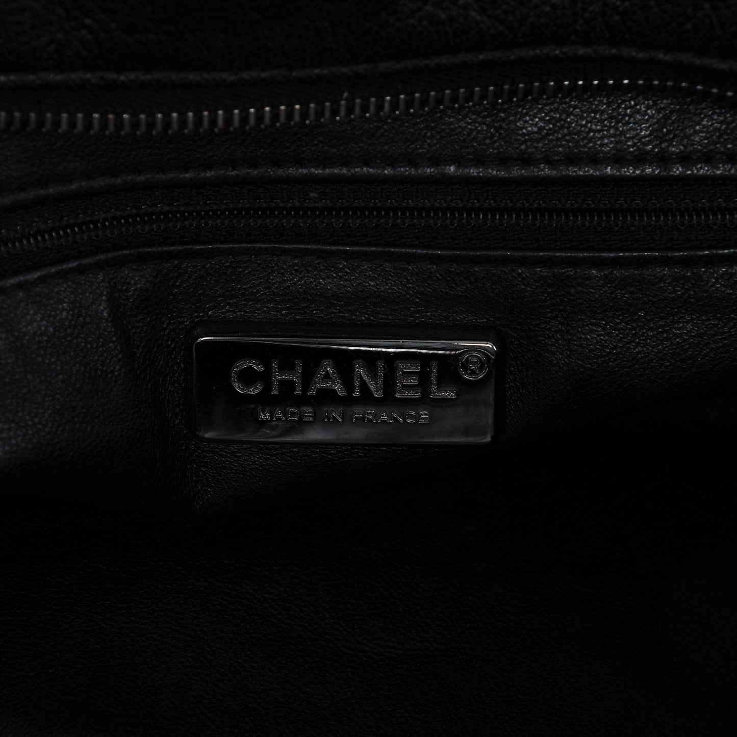 Deerskin Luxe Ligne Medium Bowler Black