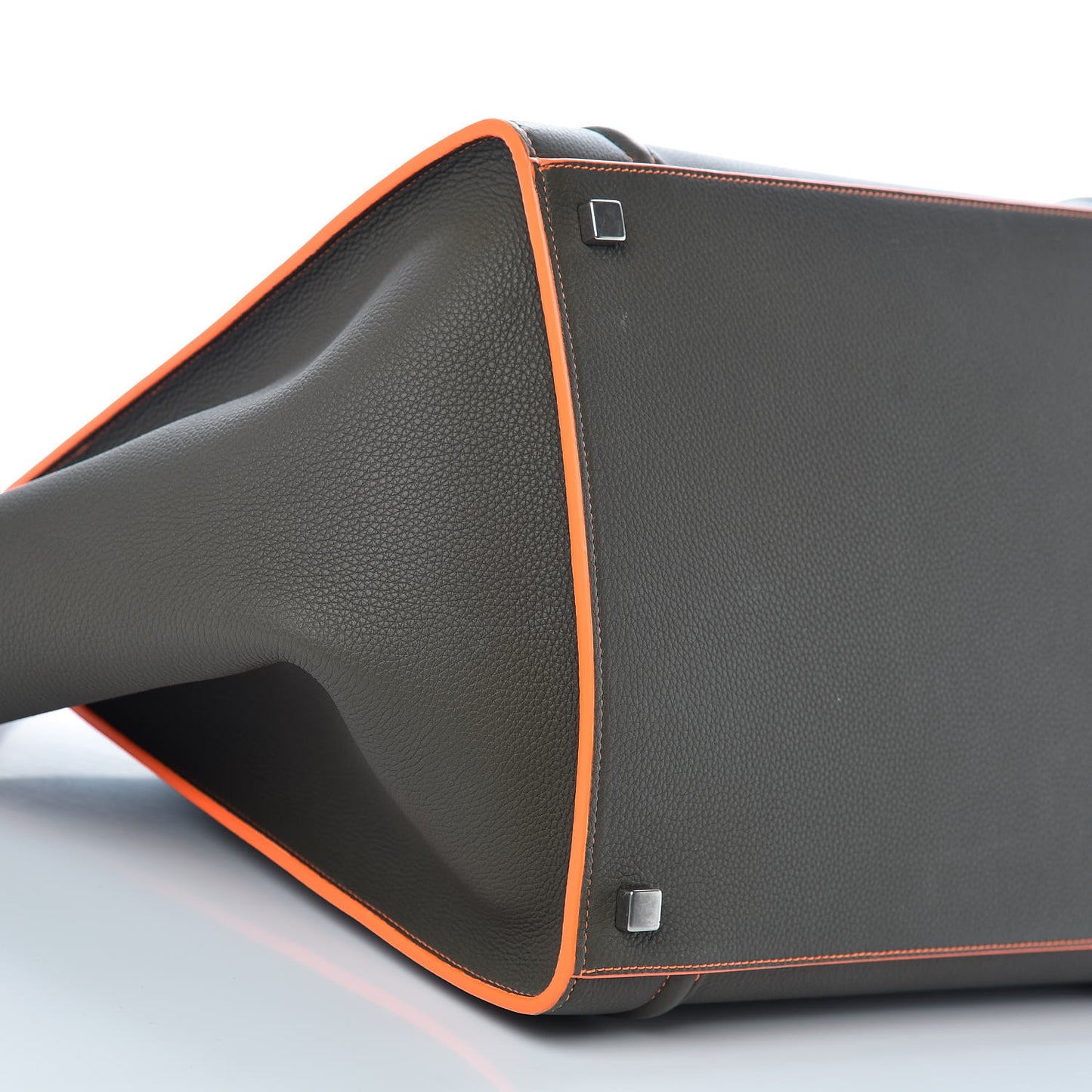 Baby Grained Calfskin Medium Phantom Luggage Stone