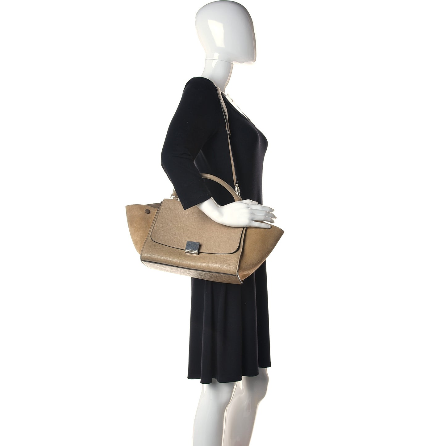 Drummed Calfskin Suede Medium Trapeze Dune