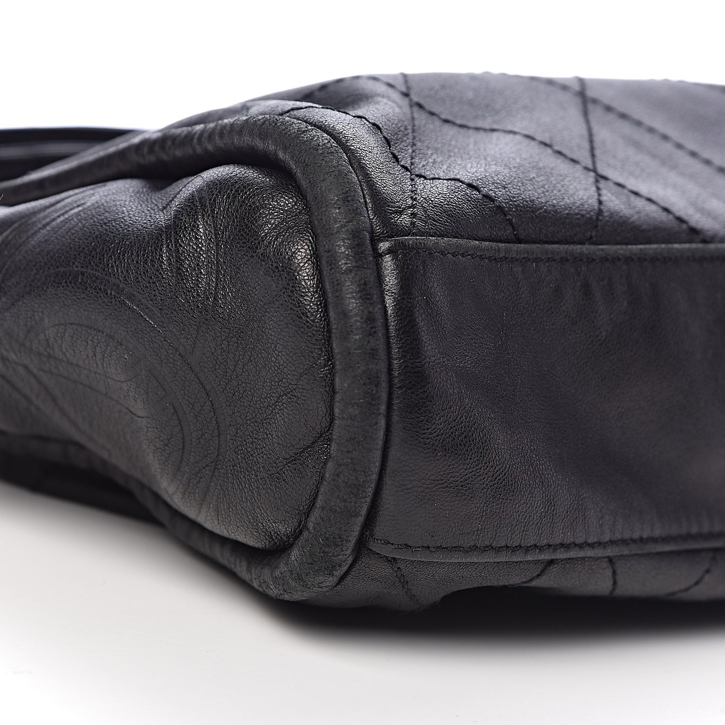 Lambskin Stitched Medium Ultimate Soft Tote Black