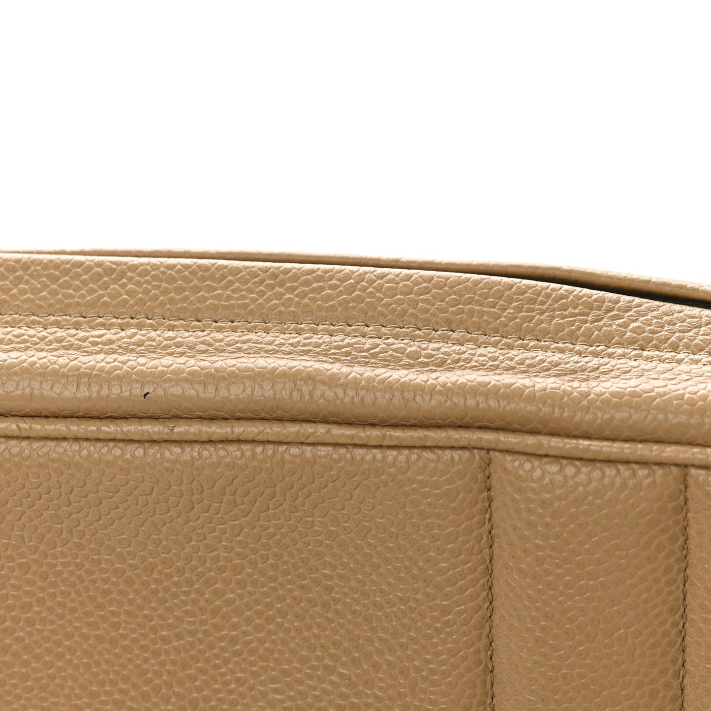 Caviar Vertical Quilt Camera Bag Beige