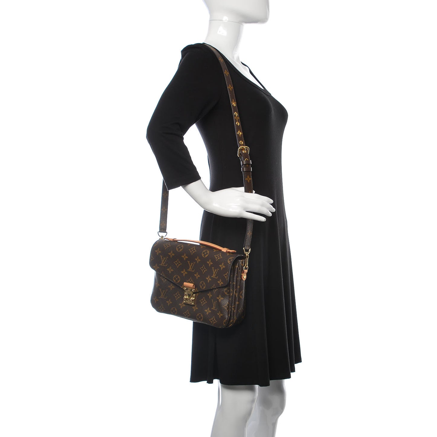 Monogram Pochette Metis