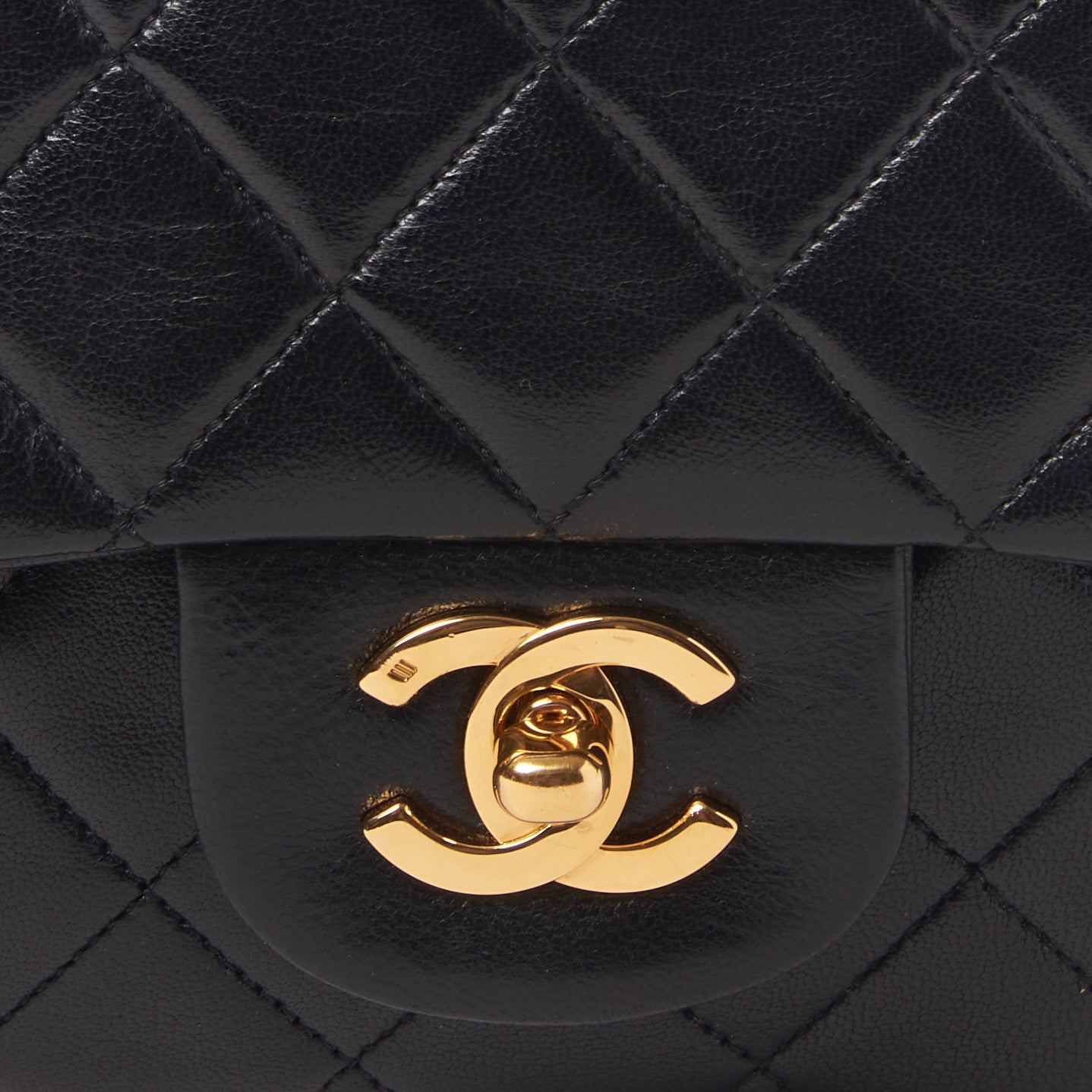 Lambskin Quilted Medium Double Flap Black