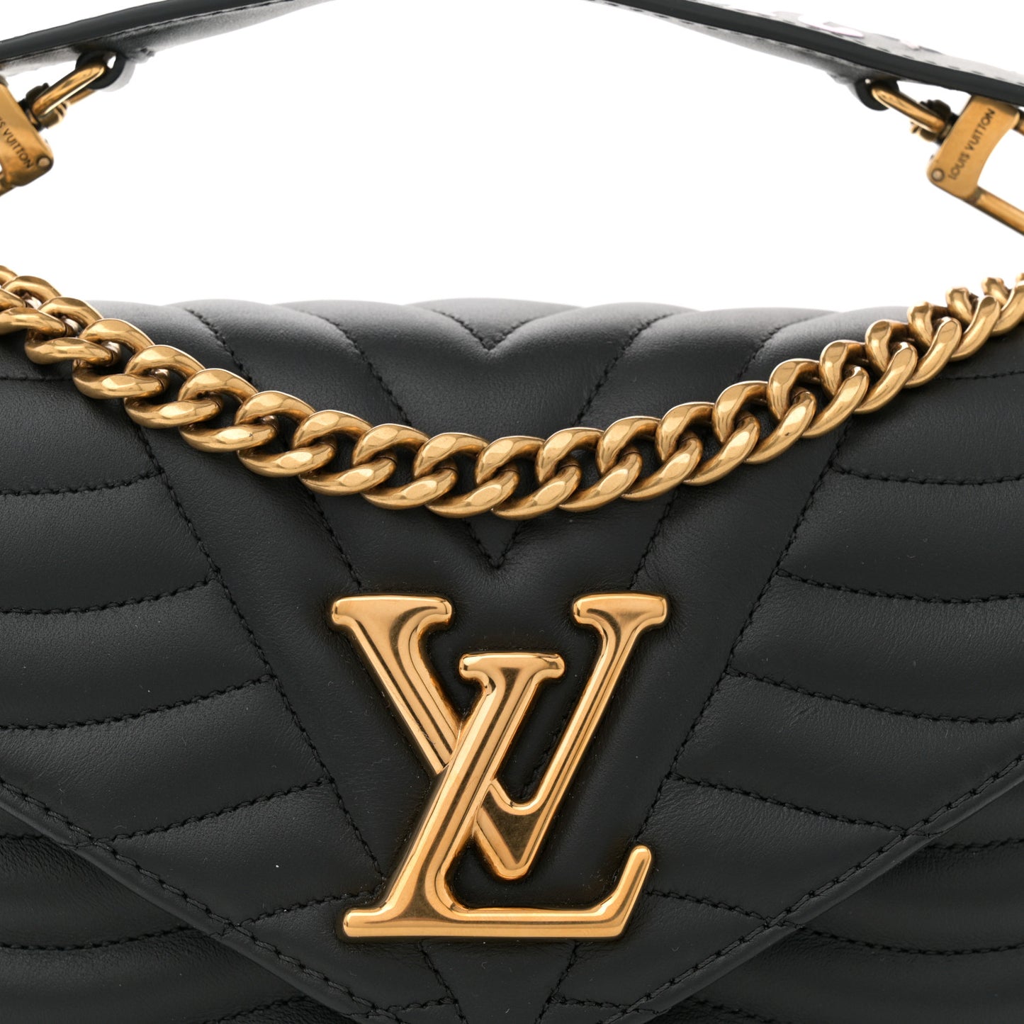 Calfskin New Wave Chain PM Black