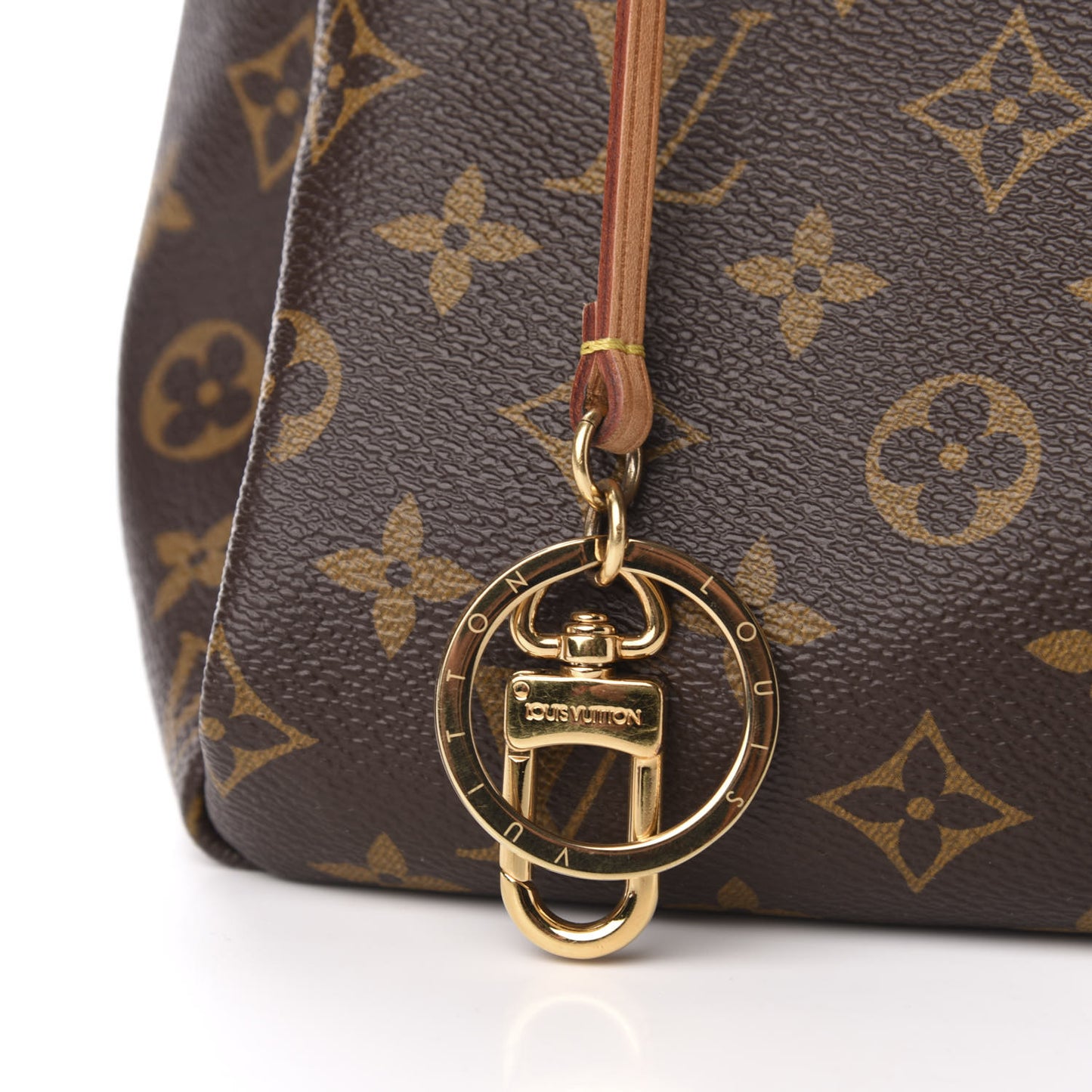 Monogram Artsy MM