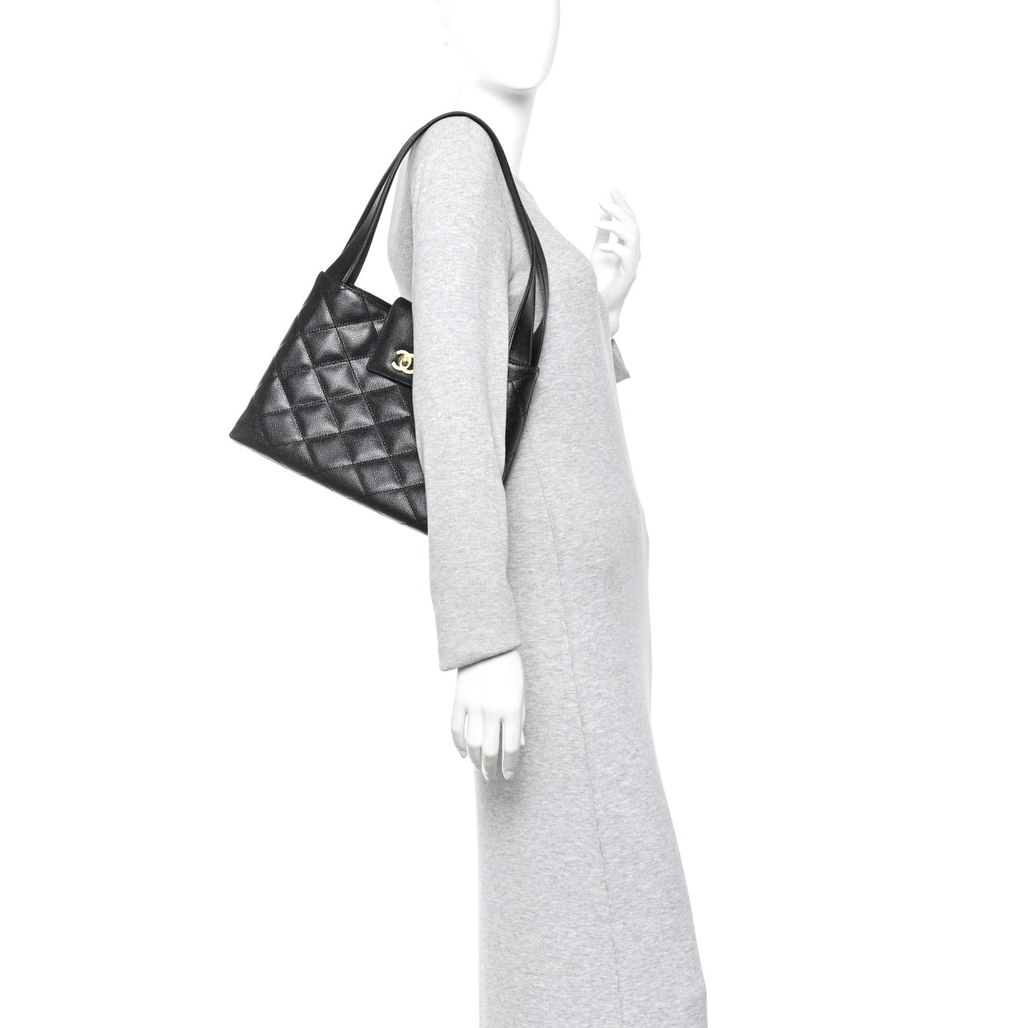 Caviar Diamond Flap Shoulder Bag Black