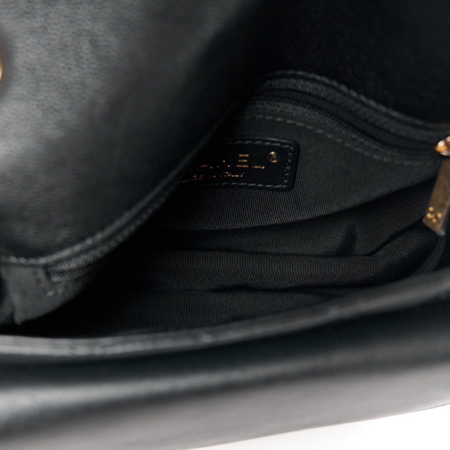 Grained Calfskin Quilted Messenger Flap Black