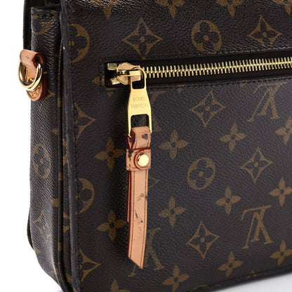 Louis Vuitton Monogram Pochette Metis 8 of 9