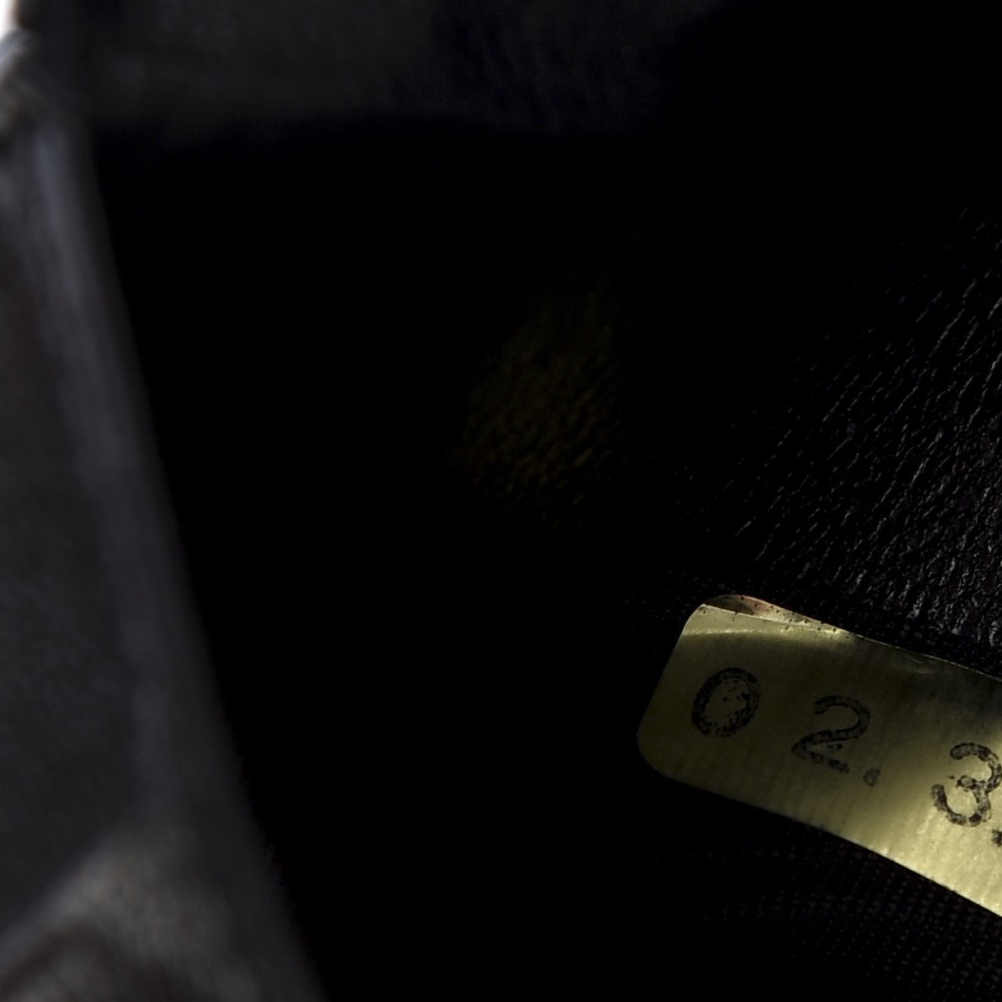 Caviar Timeless CC French Wallet Black