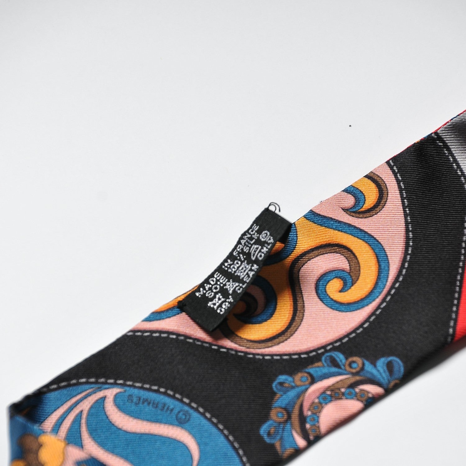 Hermes Silk Festival des Amazones Twilly Black Rouge Bleu 4 of 4